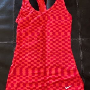 Nike workout tank